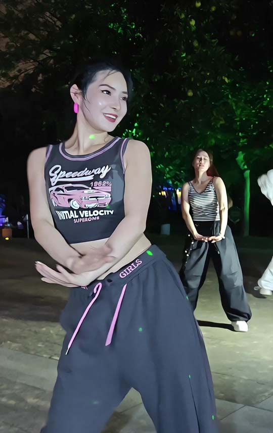 舞蹈小白友好|11.27交友主题摇摆舞体验课